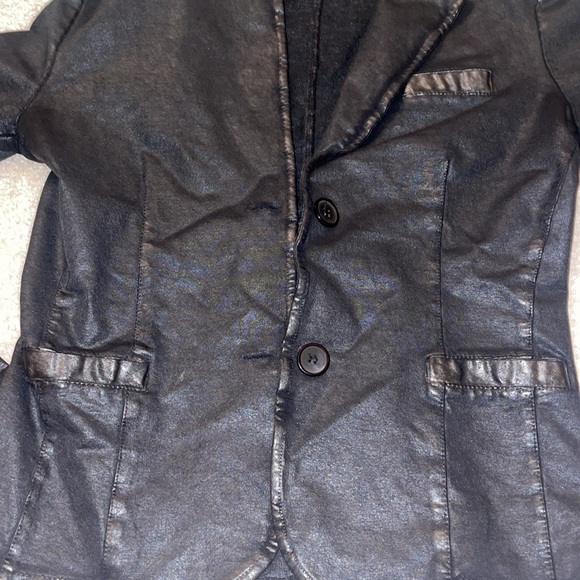 Baci Medium Jacket - Picture 3 of 6